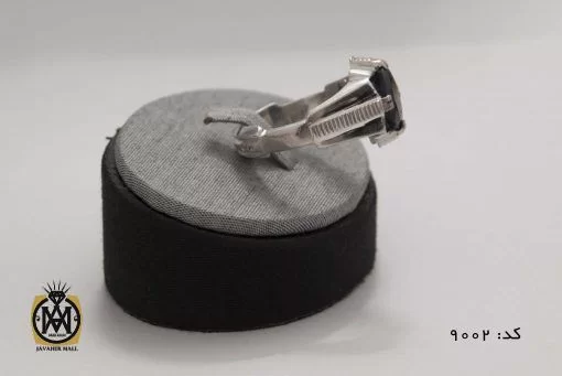 انگشتر یاقوت کبود مردانه هنر دست استاد شرفیان - کد 8002 - تصویر 4