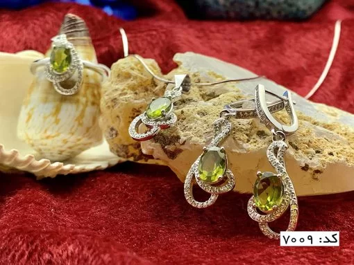 سرویس زبرجد زنانه طرح یاسمن - کد 7009 - تصویر 4