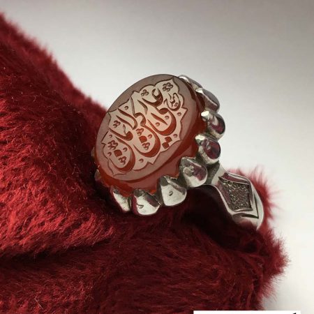 انگشتر عقیق یمن با حکاکی علی رکن الایمان هنر دست استاد حیدر مردانه - کد 8024 انگشتر عقیق یمن با حکاکی علی رکن الایمان هنر دست استاد حیدر مردانه - کد 8024