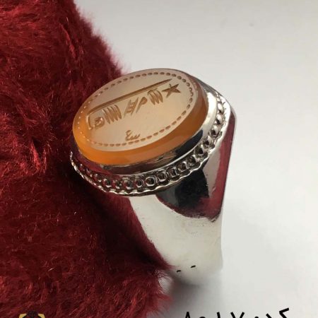 انگشتر عقیق یمن با حکاکی شرف الشمس هنر دست استاد ضابطی مردانه - کد 8017