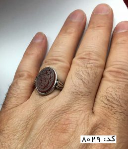 IMG_E7270 انگشتر عقیق یمن با حکاکی یا علی ابن الحسین (ع) هنر دست استاد حیدر مردانه - کد 8029 - تصویر 4