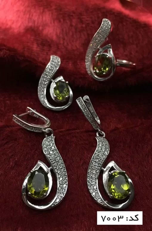 سرویس زبرجد زنانه طرح نیایش- کد 7003 - تصویر 4