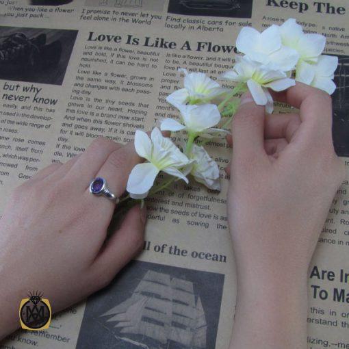 انگشتر زنانه نقره با سنگ آمتیست اصل طرح حنا