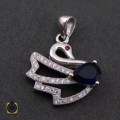 مدال نقره زنانه طرح قو - کد 3069 مدال نقره زنانه طرح قو - کد 3069