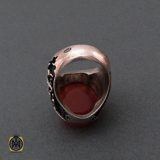 انگشتر عقیق یمن فاخر مردانه با رکاب قلم زنی اثر استاد هشتم - کد 8485 - تصویر 3