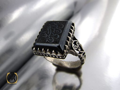 انگشتر حدید سینی با حکاکی ان الحسین مصباح الهدی وسفینه النجاه مردانه - کد 8371 - تصویر 6