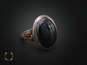 8445 انگشتر حدید سینی با حکاکی ولایه علی بن ابی طالب مردانه – کد 8445 - تصویر 6
