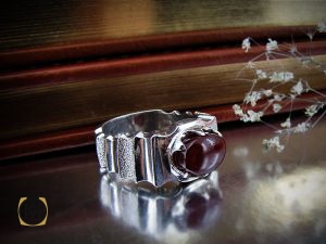 انگشتر عقیق یمن مردانه خوش رنگ طرح صفوی - کد 8729 - تصویر 6