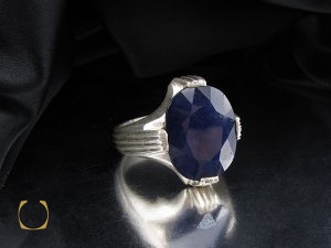 00 انگشتر نقره مردانه با سنگ یاقوت آبی