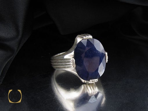 انگشتر نقره مردانه با سنگ یاقوت آبی