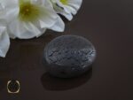 نگین تک عقیق سلیمانی با حکاکی سوره کوثر - کد 9040 - تصویر 5