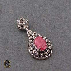 مدال یاقوت سرخ و مارکازیت زنانه طرح دایانا - کد 3138 مدال یاقوت سرخ و مارکازیت زنانه طرح دایانا - کد 3138