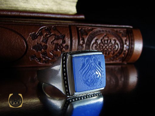 00 انگشتر عقیق آبی مردانه با حکاکی یا امیرالمومنین هنر دست استاد شرفیان– کد 8821 - تصویر 6