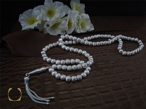 00 تسبیح نقره 101 دانه گرد شیار دار و ساده - کد 4130 - تصویر 5