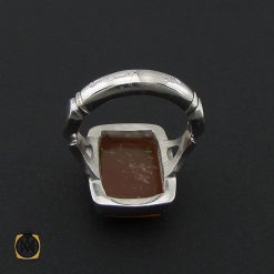 انگشتر عقیق یمن با حکاکی شرف الشمس مردانه دست ساز - کد 8875 انگشتر عقیق یمن با حکاکی شرف الشمس مردانه دست ساز - کد 8875