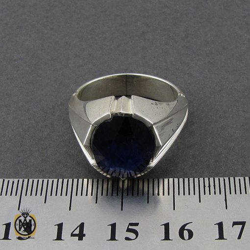 انگشتر یاقوت کبود خوش رنگ مردانه دست ساز - کد 10045 - تصویر 4