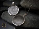 مدال نقره اسپرت دو رو با حکاکی ومن یتق الله و آیت الکرسی- کد 3188 - تصویر 5