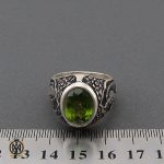 انگشتر فاخر زبرجد مردانه قلمزنی دست ساز- کد 10249 - تصویر 4