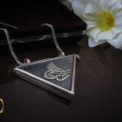 مدال جادعایی بازشو نقره طرح بسم الله - کد 3251 مدال جادعایی بازشو نقره طرح بسم الله - کد 3251