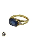 انگشتر یاقوت کبود خوش رنگ طرح عسل زنانه - کد 2265