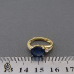 انگشتر یاقوت کبود خوش رنگ طرح عسل زنانه - کد 2265 - تصویر 4
