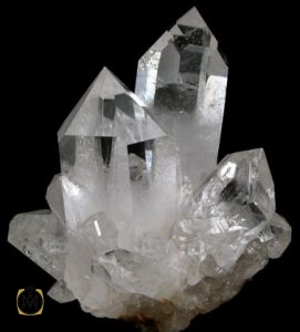  Rock Crystal(دُر نجف کوهی):