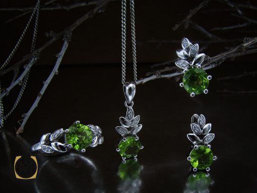 خرید اینترنتی سرویس نقره زنانه