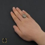 5 انگشتر عقیق یمن سفید با یا عزیز یا قوی مردانه - کد 10729 - تصویر 5