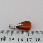 گردنبند مدال کهربا اصل