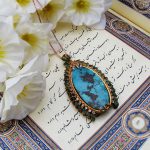 مدال-الماس-فیروزه-نیشابوری-زنانه-نقره-زمرد (1) مدال الماس،زمرد و فیروزه نیشابوری زنانه