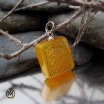 مدال-عقیق-زرد-کد-3343 مدال عقیق زرد کد 3343- 1