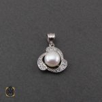 مدال مروارید پرورشی زنانه