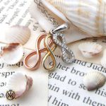 مدال نقره زنانه آب طلا بی نهایت