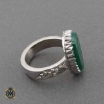 جواهرات اصل و معدنی حکاکی شده