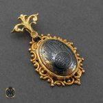 مدال حدید صینی مرغوب زنانه طرح فروغ (1) مدال حدید صینی مرغوب زنانه طرح فروغ