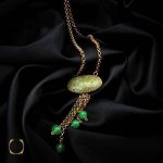 گردنبند فیروزه نیشابوری و جید خوش رنگ طرح شهرزاد