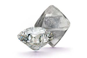 الماس یکی از لوکس ترین جواهرات دنیا
