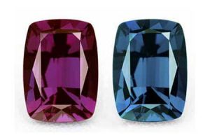 الکساندرایت در لیست گرانترین سنگهای قیمتی