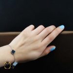 دستبند ون کلیف نقره زنانه با سنگ عقیق و صدف (2)