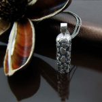 مدال جا دعایی نقره با دعای حرز امام جواد (ع) (2) مدال جا دعایی نقره با دعای حرز امام جواد (ع)