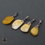 مدال بولونی کهربا زرد اصل کد 3499